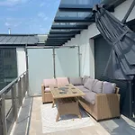 Luxury Penthouse W Garage - Budapest Centre
