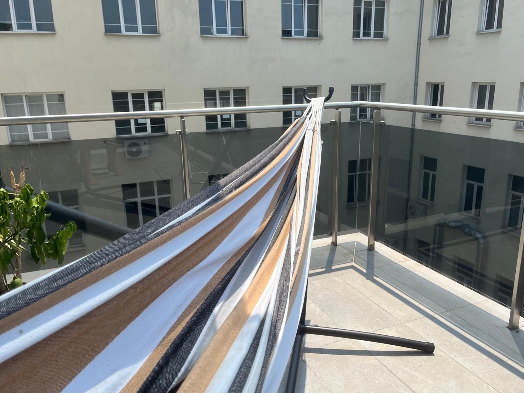 Apartment Luxury Penthouse W Garage - Centre *